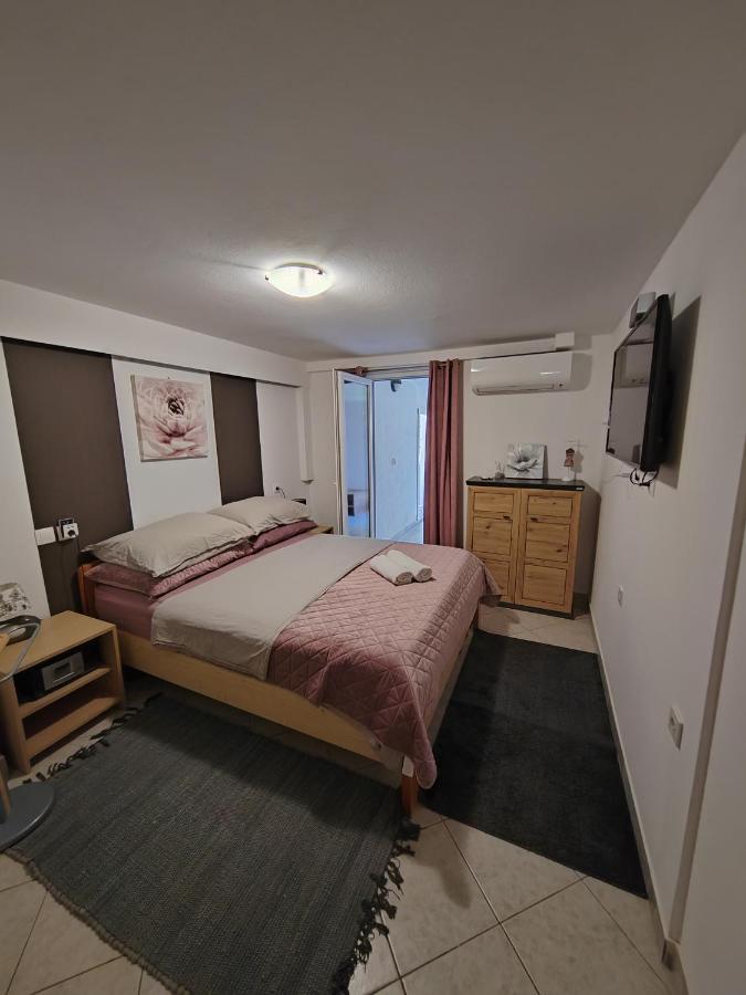 פאז'אנה Apartment 700 M Od Mora Valbandon, Hrvatska מראה חיצוני תמונה