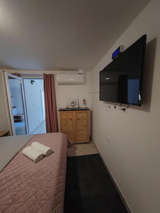 פאז'אנה Apartment 700 M Od Mora Valbandon, Hrvatska מראה חיצוני תמונה