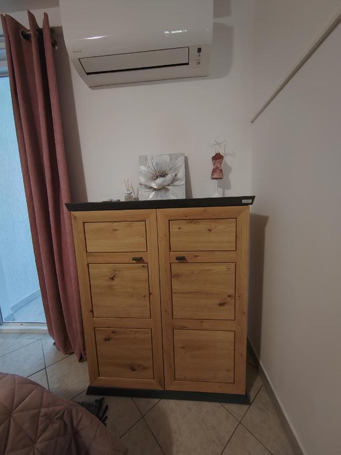 פאז'אנה Apartment 700 M Od Mora Valbandon, Hrvatska מראה חיצוני תמונה